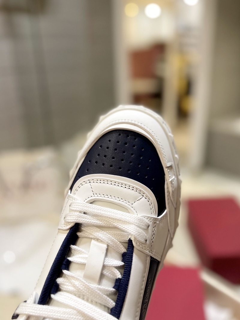 Valentino Sneakers